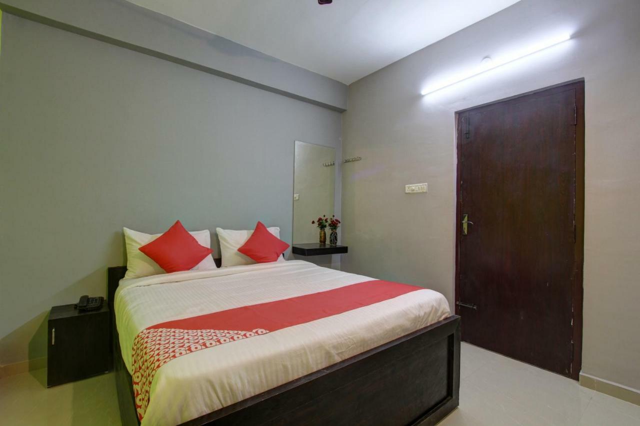 Oyo 30971 Gm Grande Hotel Madukkarai Luaran gambar
